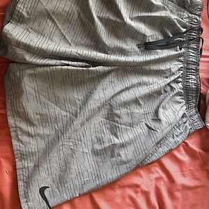 mens nike shorts